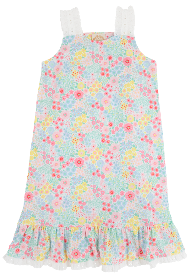 Nora's Nightgown