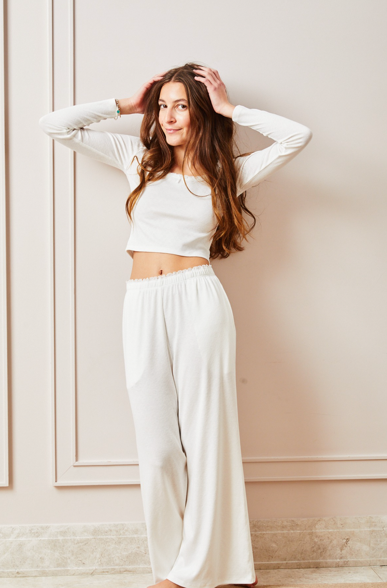Jax Heart Pointelle Longsleeve w/Lace