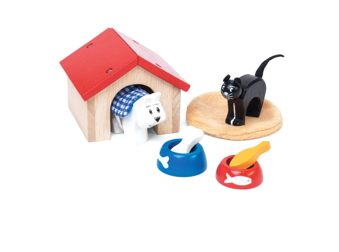 Doll House Pet Set