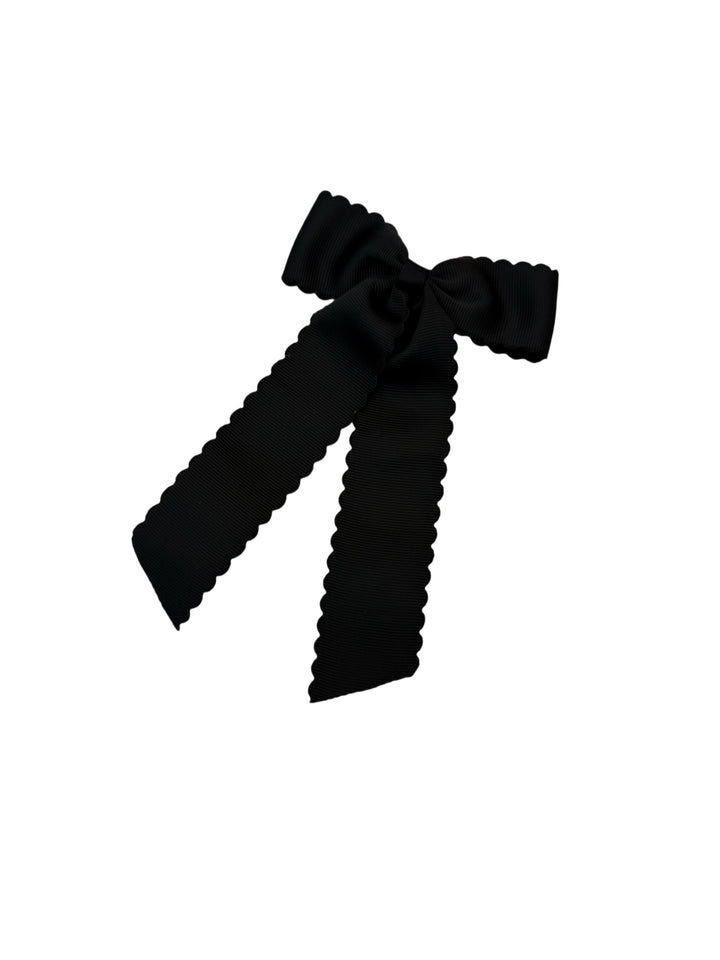 Scalloped Long Tail Bow