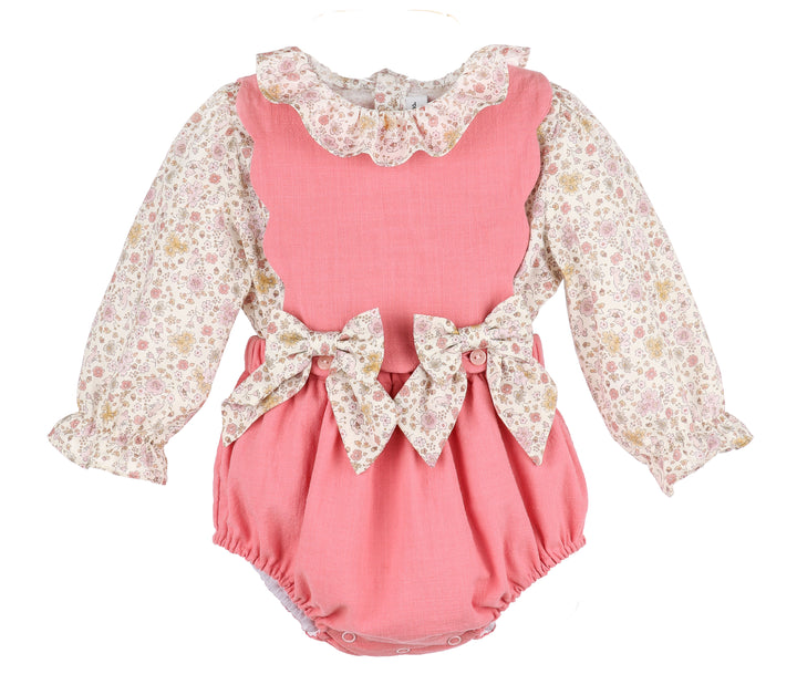 Le Petit Mouse Overall