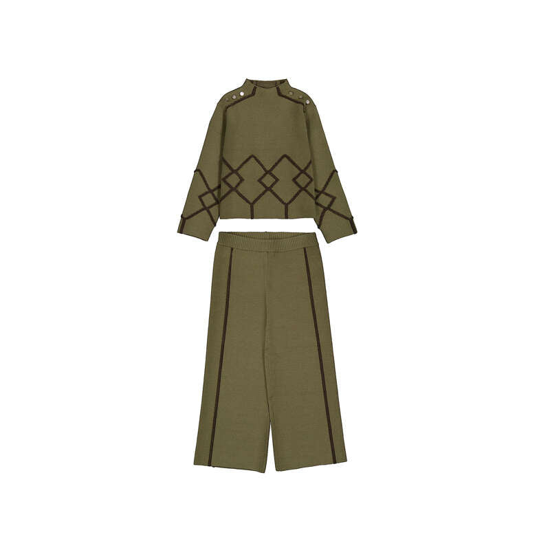 Cross Pattern Pants Set
